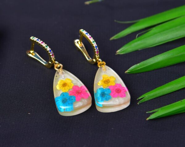 18k Anti-Tarnish multi color earring with zircon stone