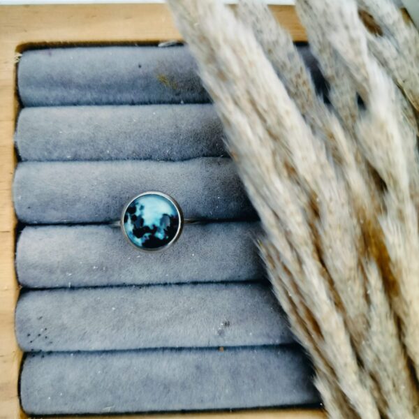 Adjustable silver moon (glow in dark) Ring