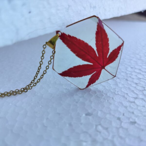 Maple leaf pendant - identity