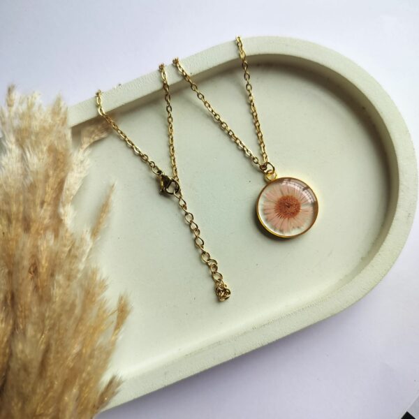 Real flower pendant (Anti-tarnish)