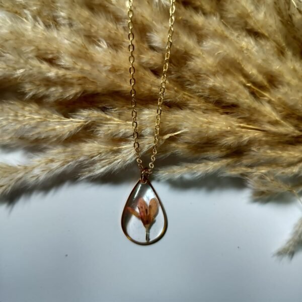 Real flower pendant