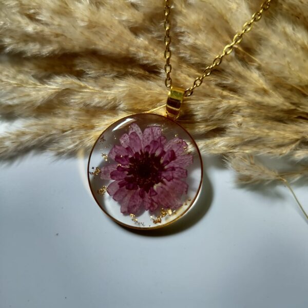 Real flower pendant