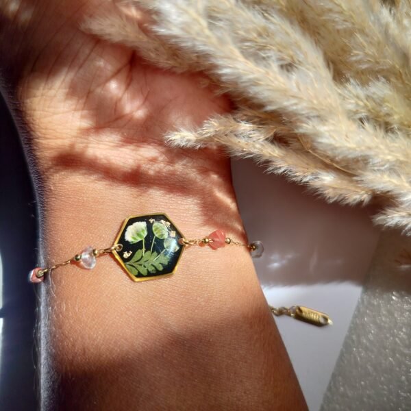 Real flower Anti-tarnish bracelet with real stone