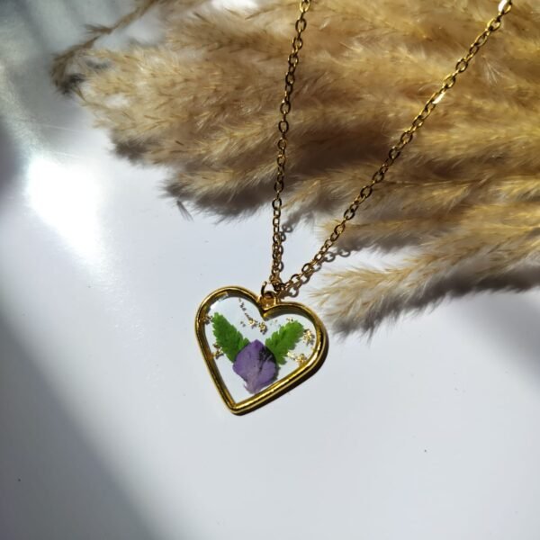 Real flower jewellery