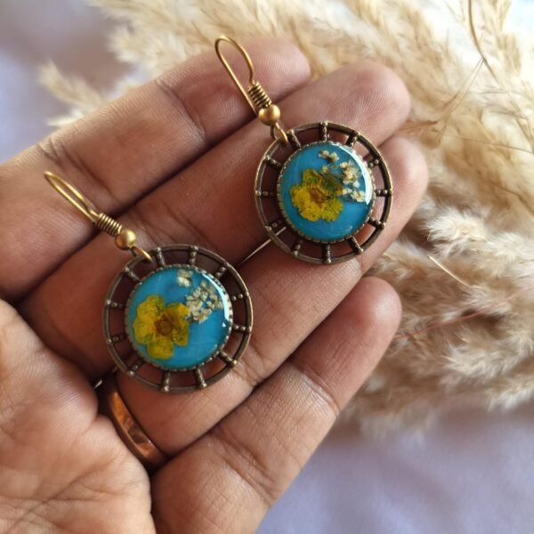 Real flower anti-tarnish earrings