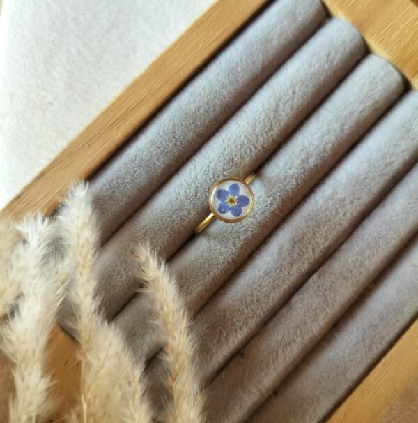 Real flower adjustment anti-tarnish ring