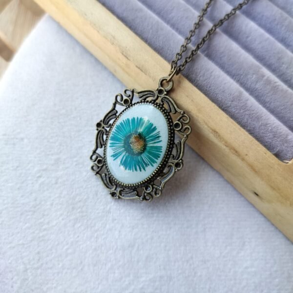 Vintage brass necklace with real flower