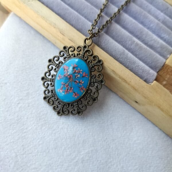 Vintage brass necklace with real flower