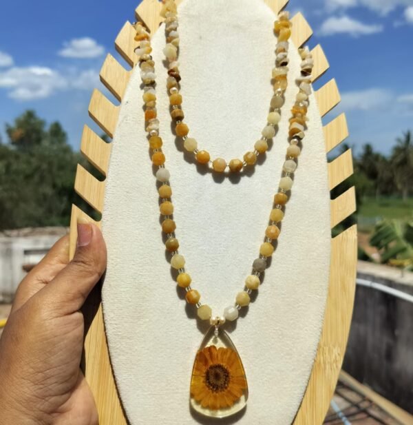 Natural stone layered necklace with real flower pendant