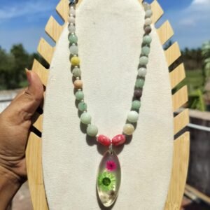 Natural stone necklace with real flower